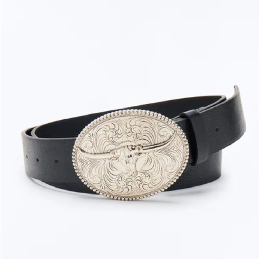 •Tease at the Waist• Flirty Longhorn Faux Leather Statement Belt